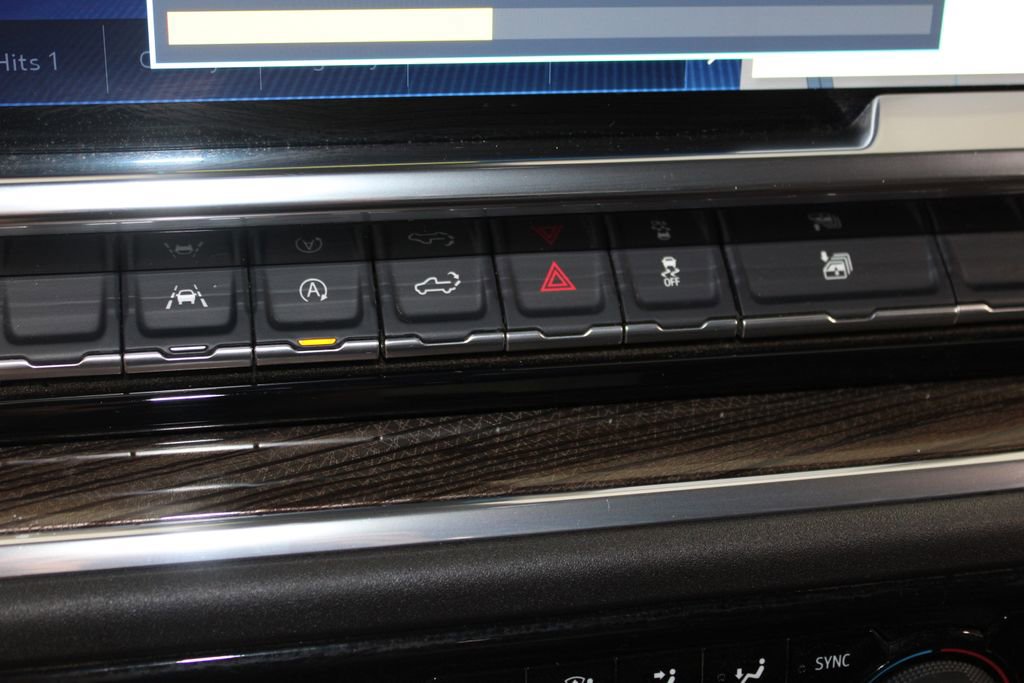 Used 2025 Chevrolet Silverado 1500 LT image 45