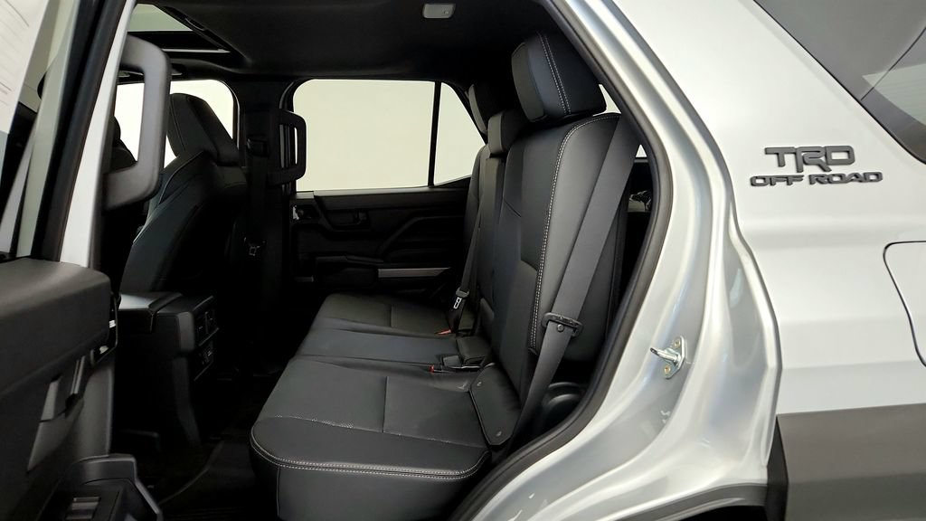 Certified 2025 Toyota 4Runner TRD Off-Road Premium w/ Tow Technology Package AWD/4WD image 20