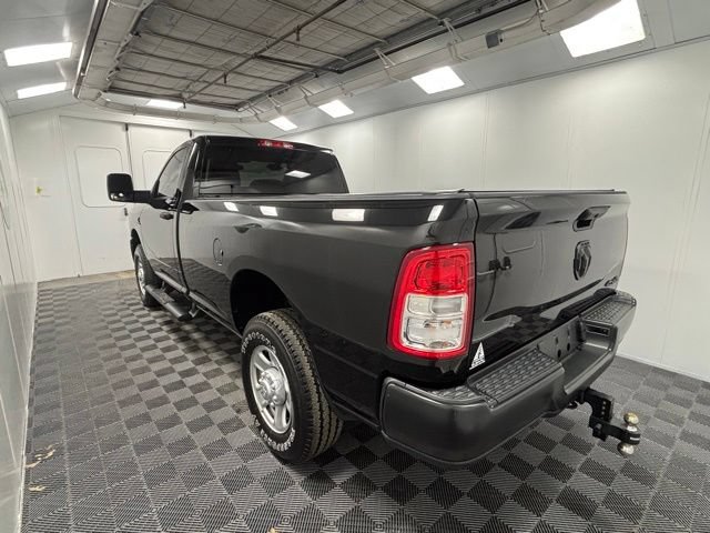 Used 2024 RAM 3500 Tradesman w/ Snow Chief Group AWD/4WD image 4