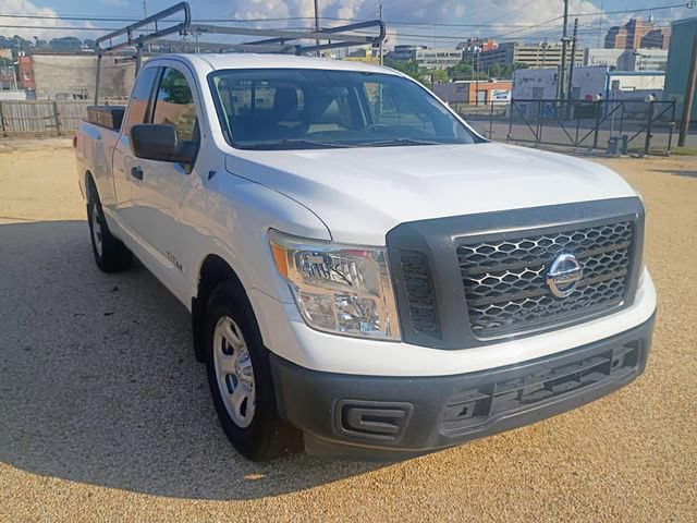 Used 2018 Nissan Titan S w/ S Utility Package RWD image 2