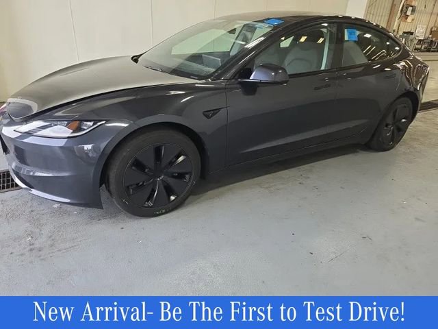 Used 2024 Tesla Model 3 Standard Range RWD image 1