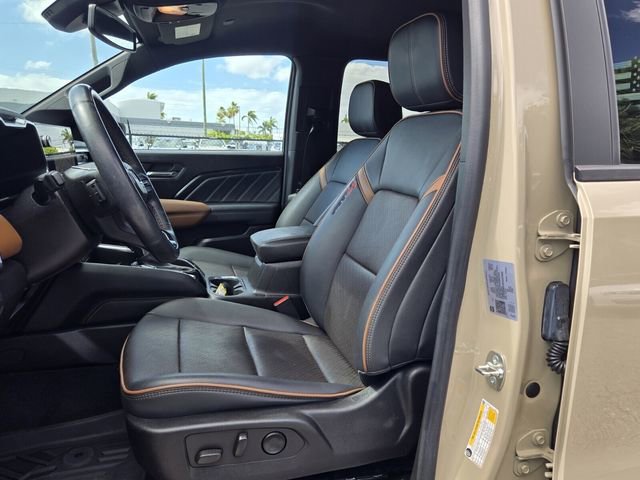 Certified 2024 GMC Canyon AT4 w/ AT4 Premium Package AWD/4WD image 13