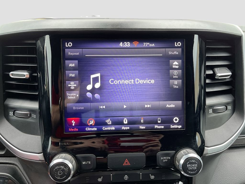 Used 2021 RAM 1500 Big Horn image 15