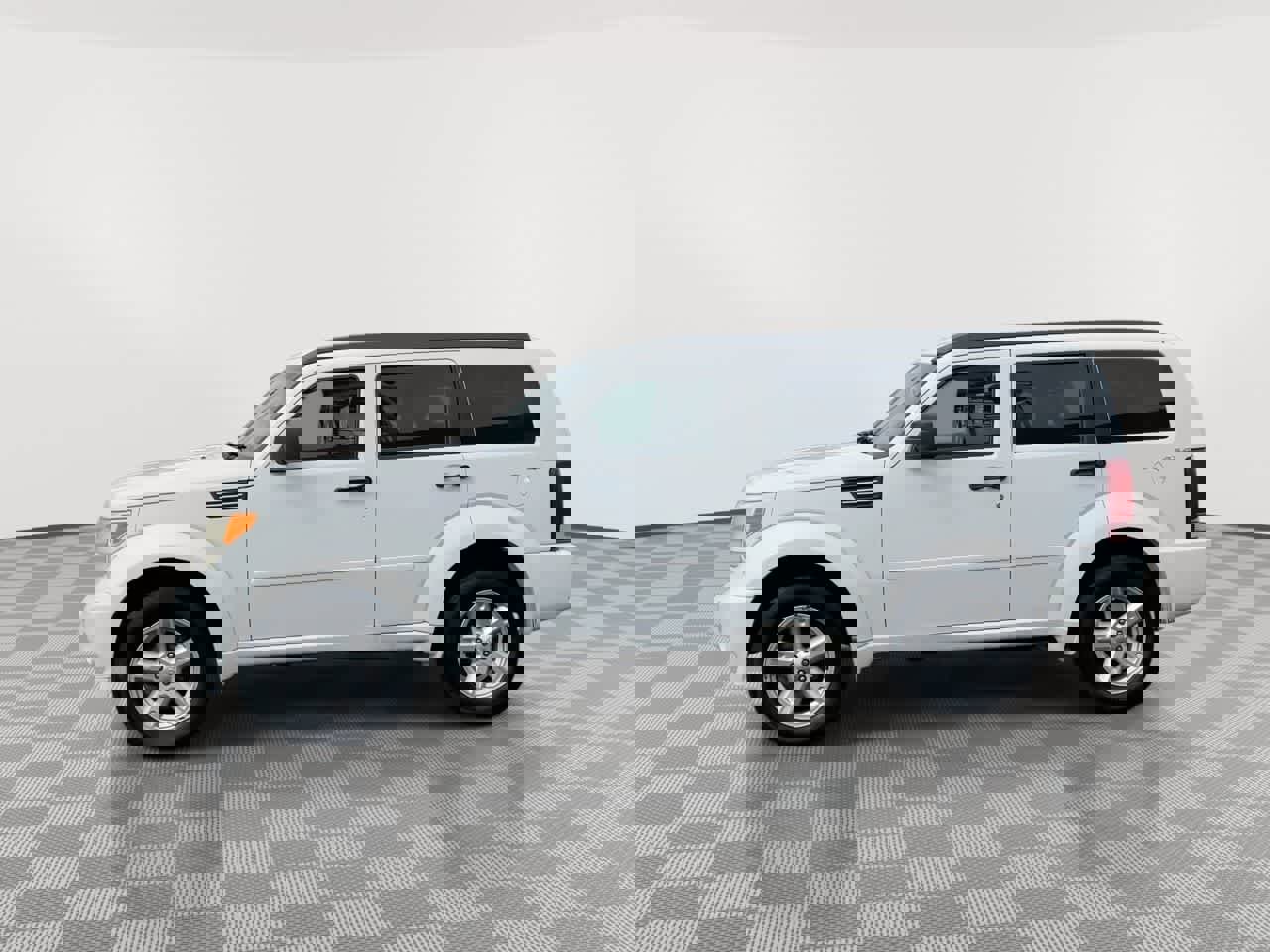 Used 2011 Dodge Nitro SXT image 5