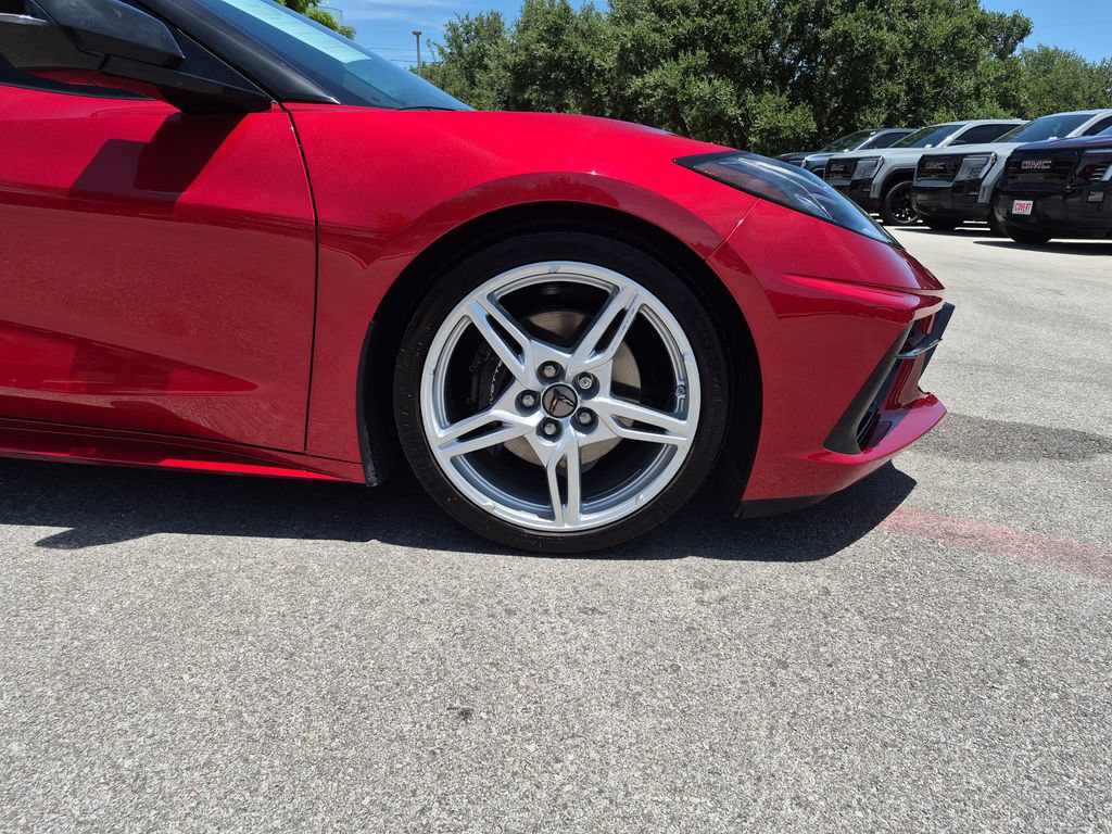 Used 2025 Chevrolet Corvette Stingray Coupe w/ 1LT RWD image 16