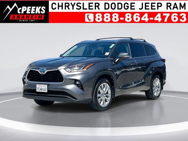 Used 2023 Toyota Highlander Limited