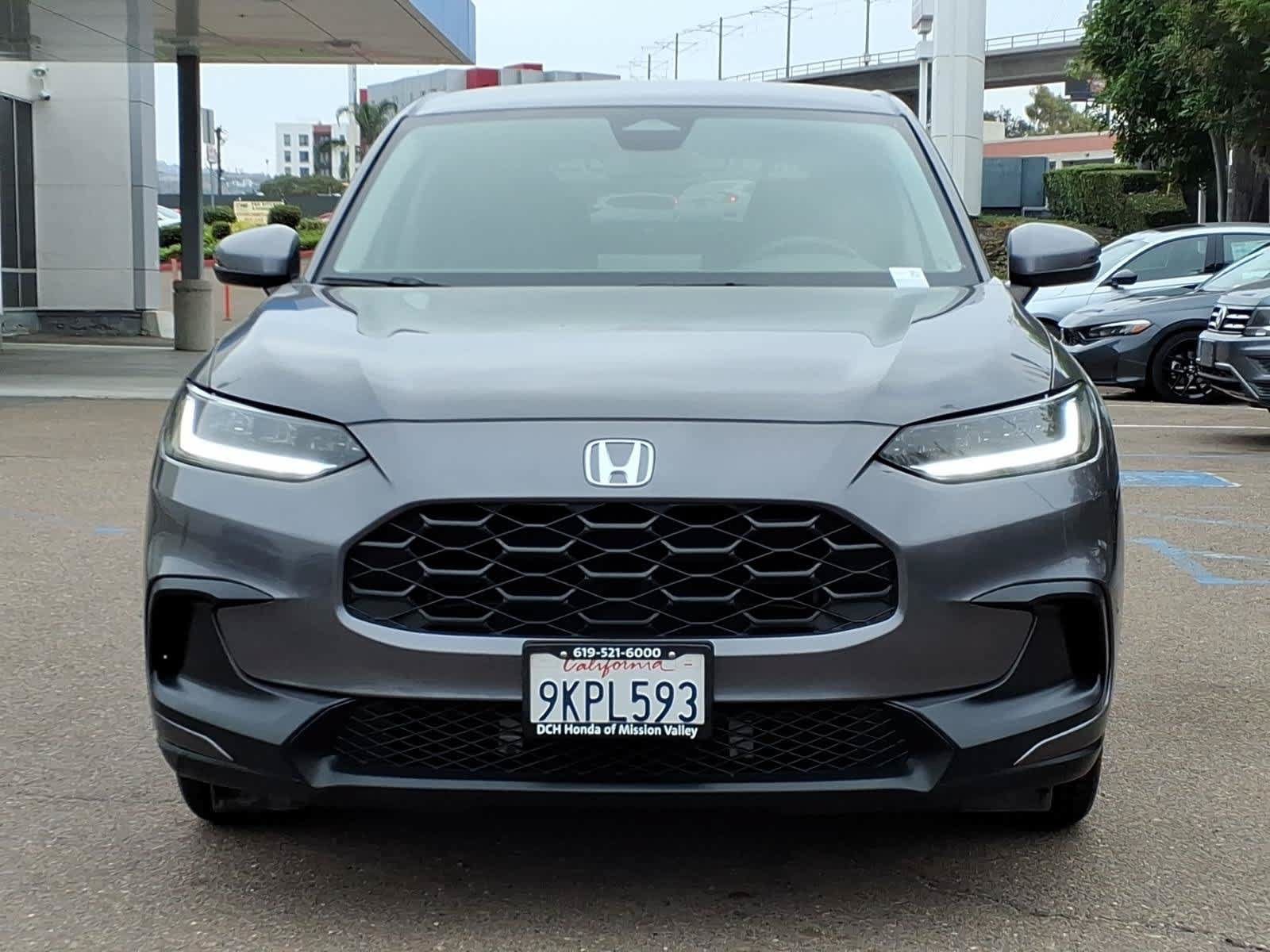 Used 2024 Honda HR-V LX image 2