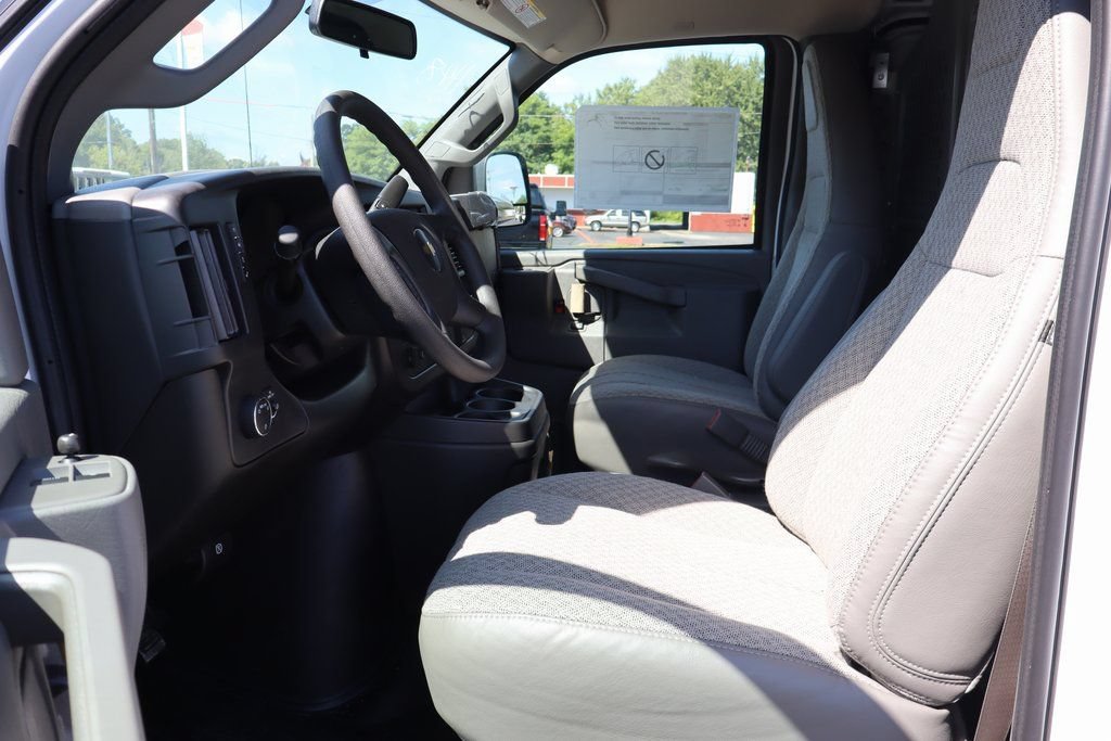 New 2025 Chevrolet Express 2500 w/ Driver Convenience Package RWD image 9