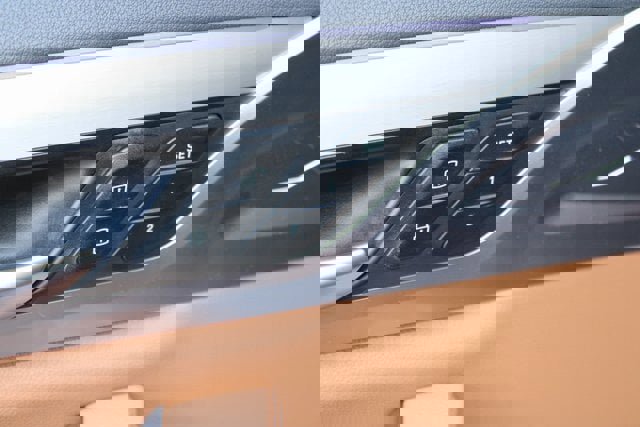 Used 2020 BMW X3 xDrive30i w/ M Sport Package 2 image 21