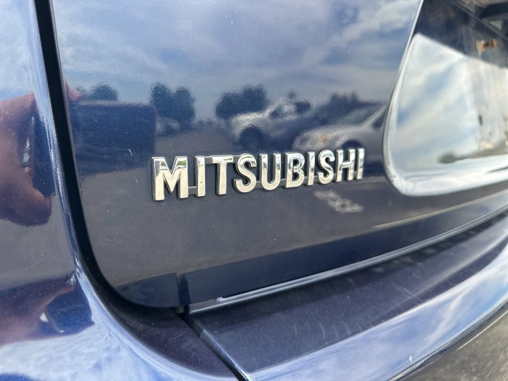 Used 2012 Mitsubishi Outlander SE FWD image 8