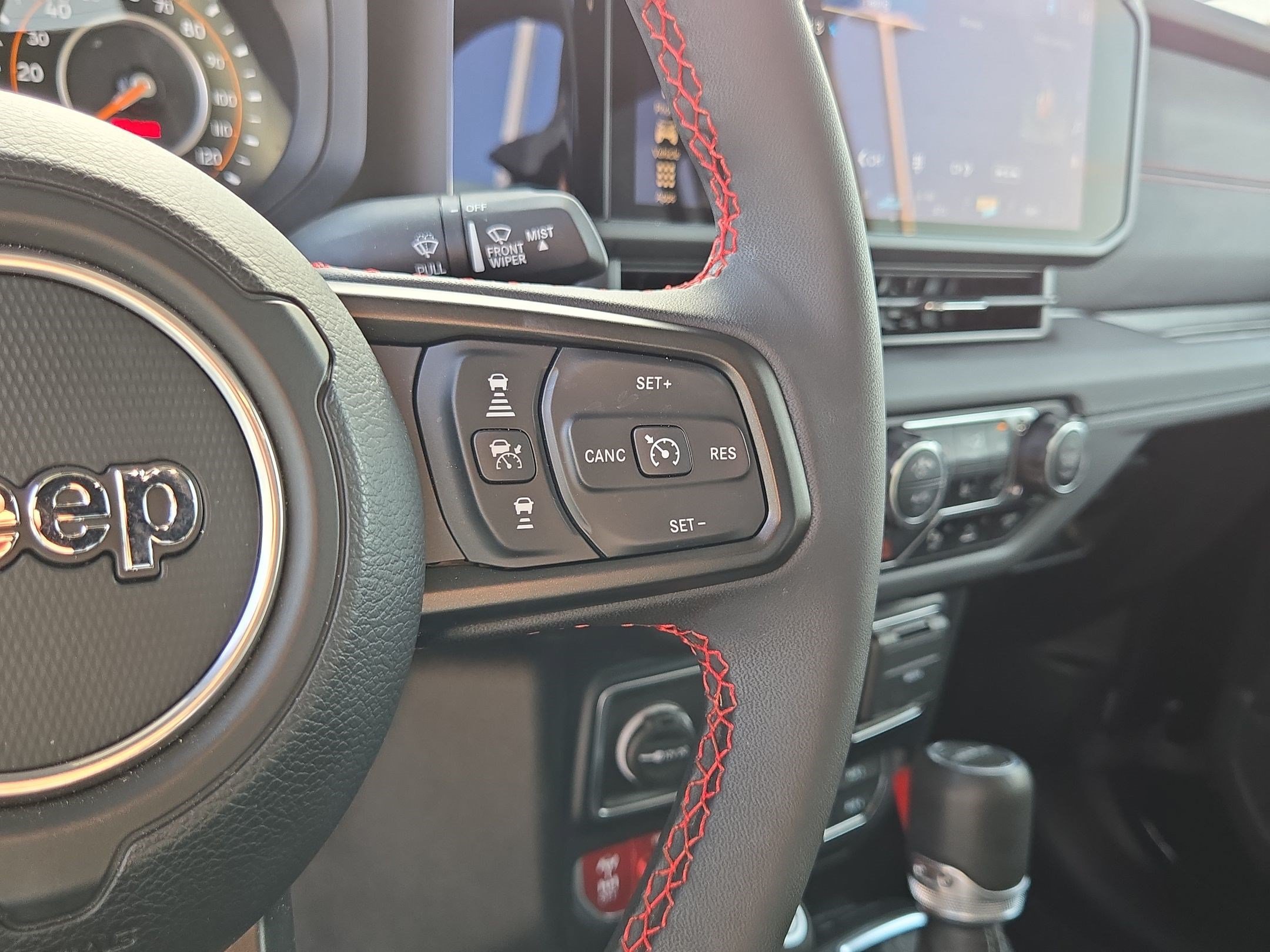 Used 2024 Jeep Gladiator Rubicon AWD/4WD image 20