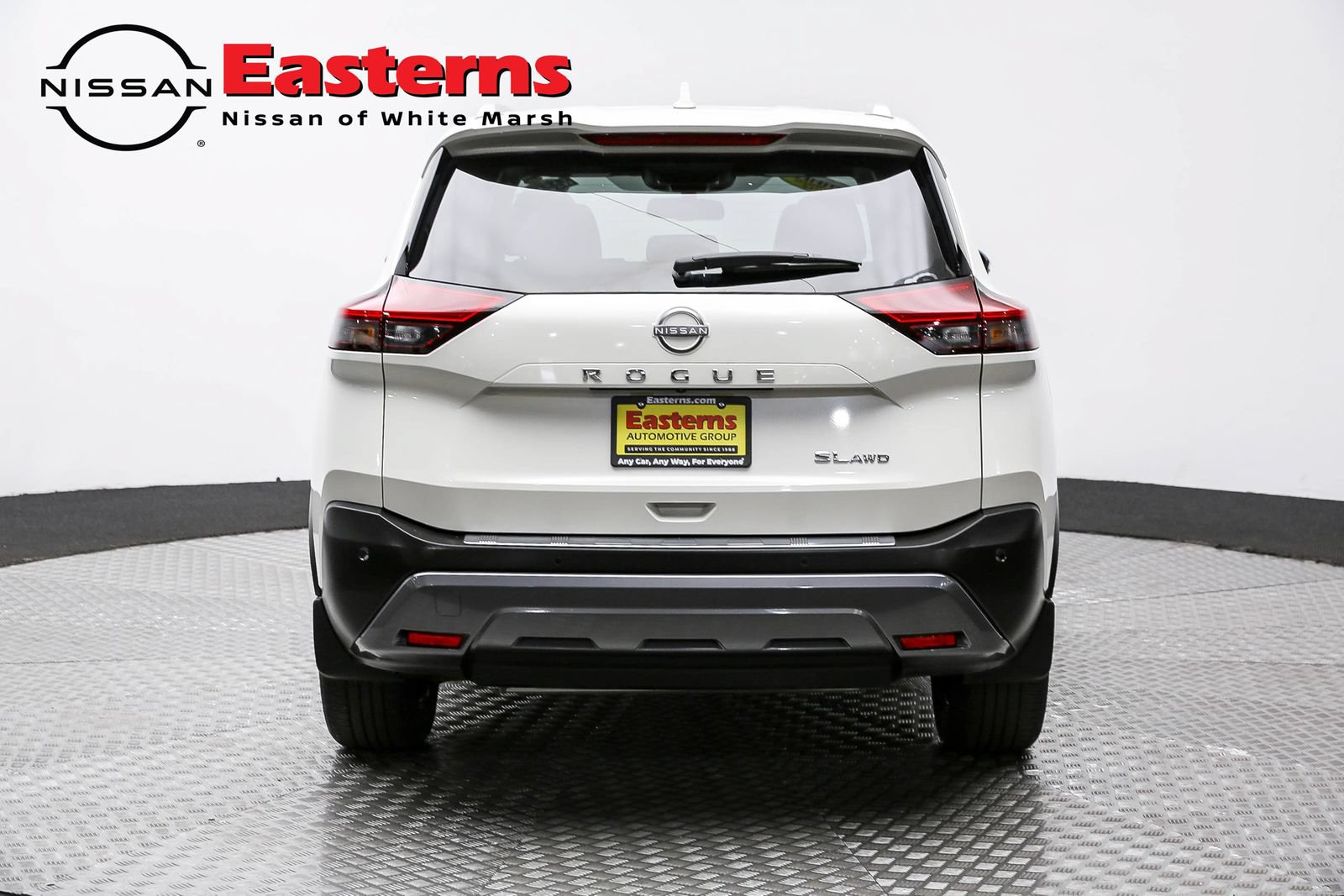 Used 2023 Nissan Rogue SL w/ SL Premium Package AWD/4WD image 6