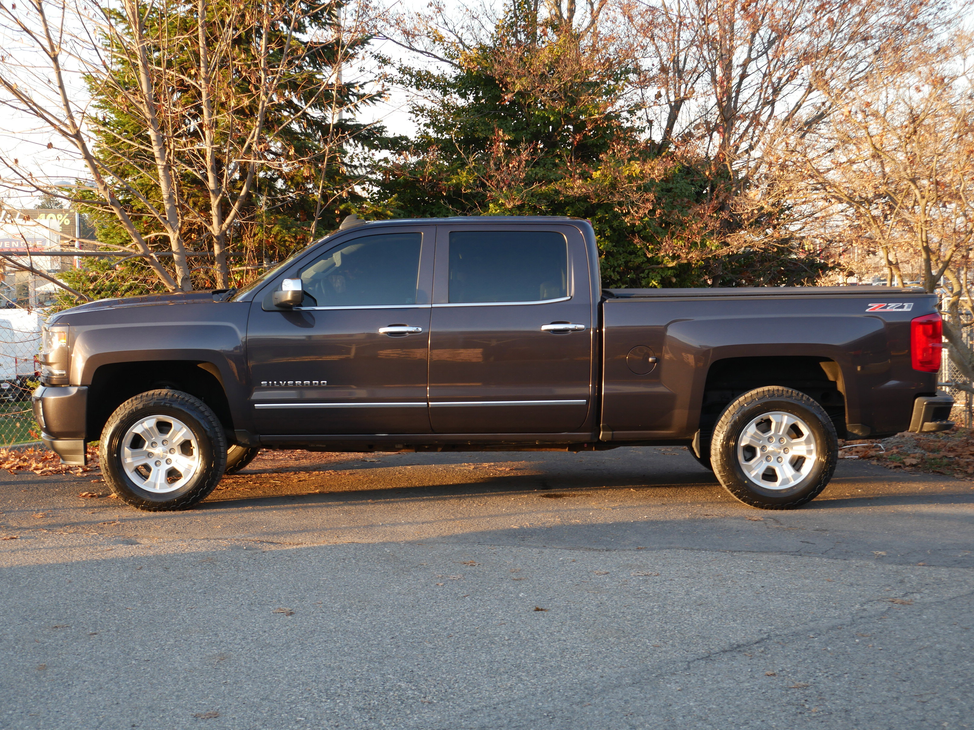 Used 2016 Chevrolet Silverado 1500 LTZ Z71 w/ LTZ Plus Package image 16