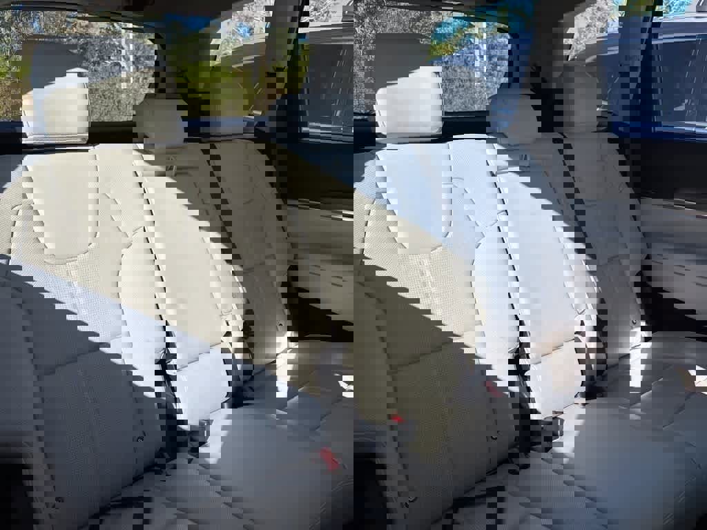 Used 2020 Kia Telluride EX w/ Towing Package image 10