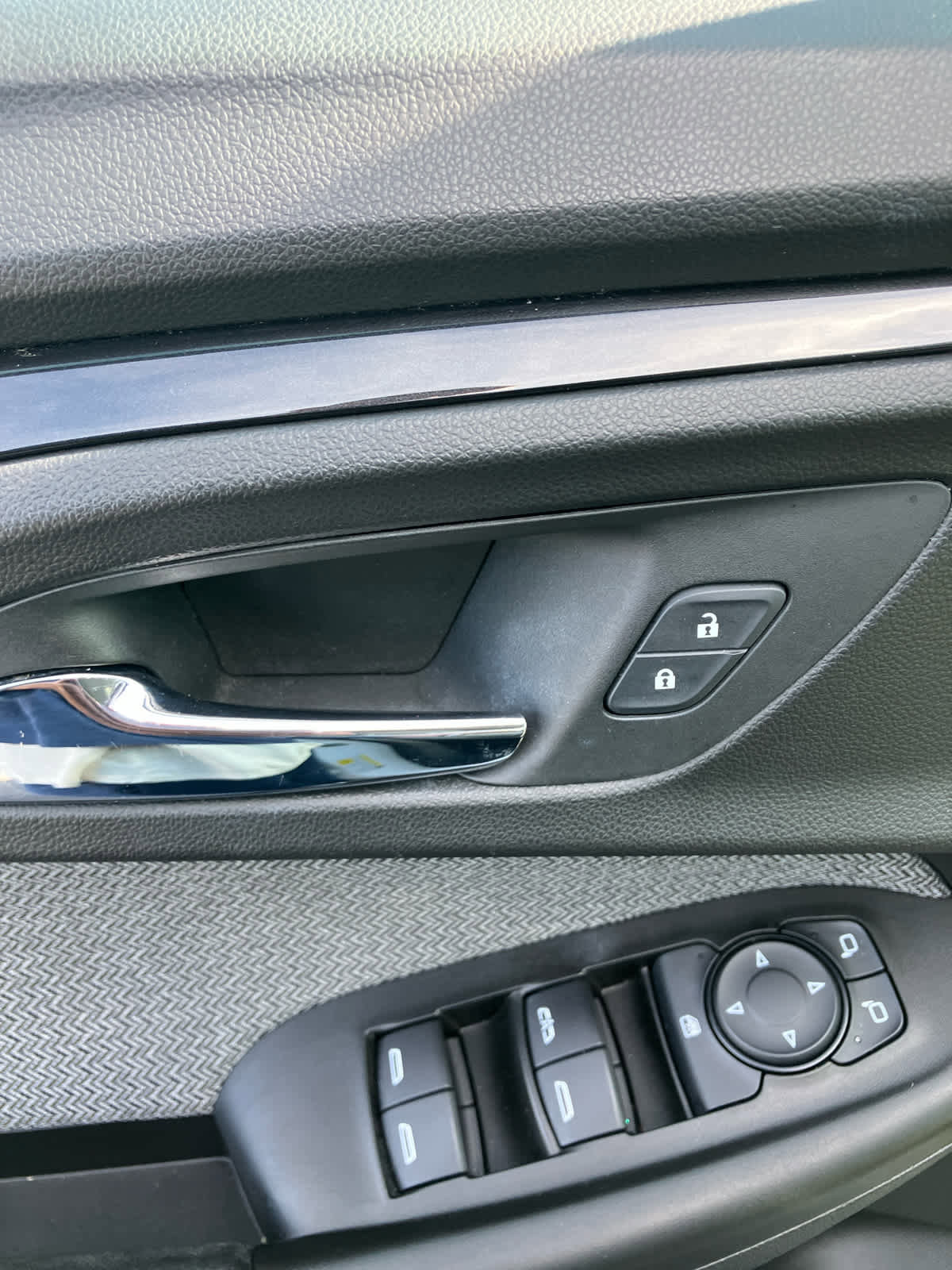 Used 2021 Chevrolet TrailBlazer LT w/ Driver Confidence Package image 9