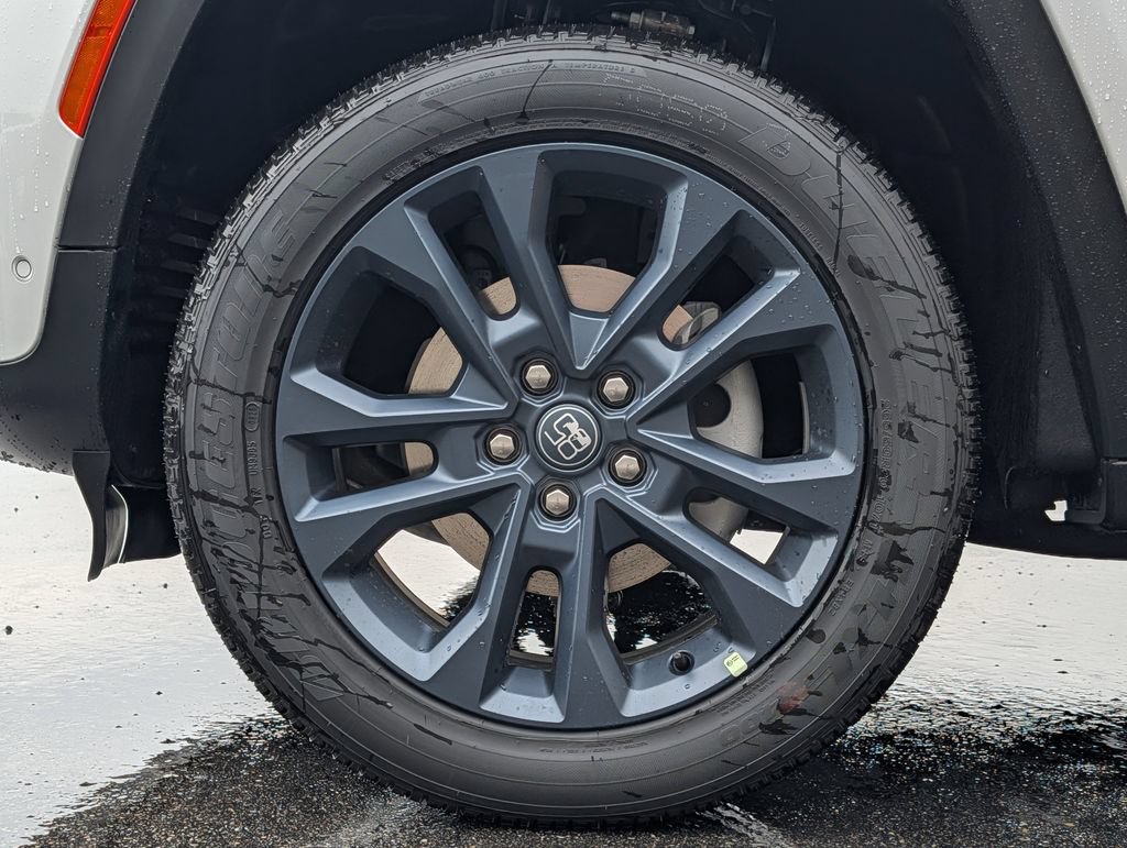 New 2026 Jeep Grand Cherokee Limited AWD/4WD image 4