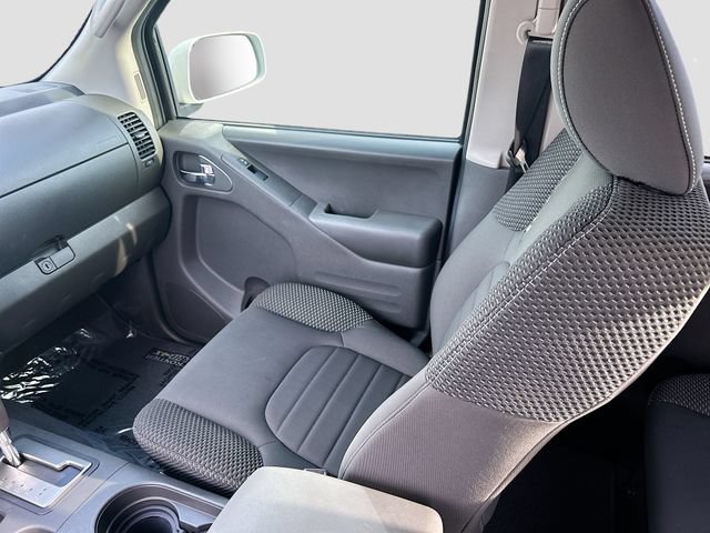 Used 2019 Nissan Frontier PRO-4X AWD/4WD image 5