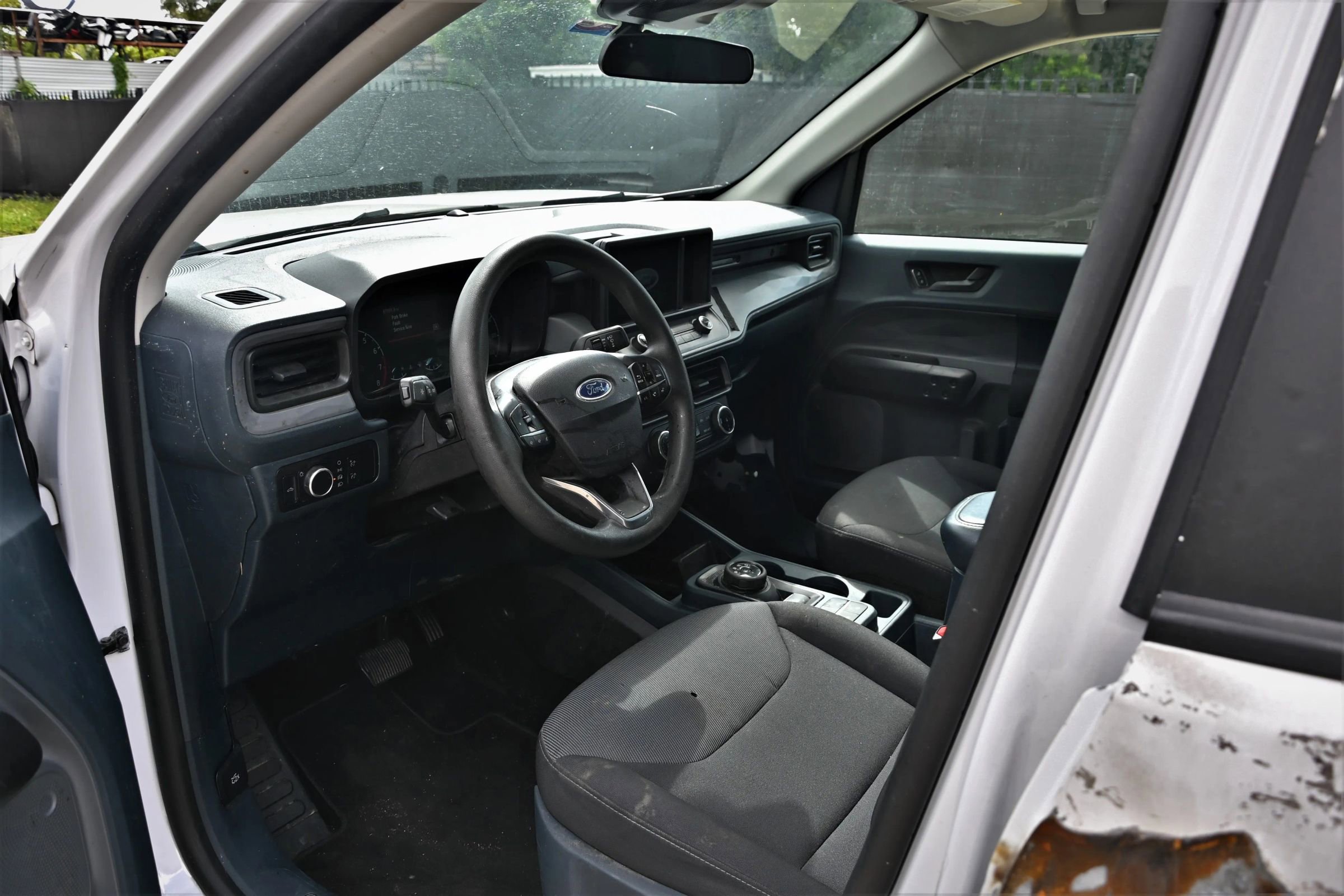 Used 2023 Ford Maverick XL image 12