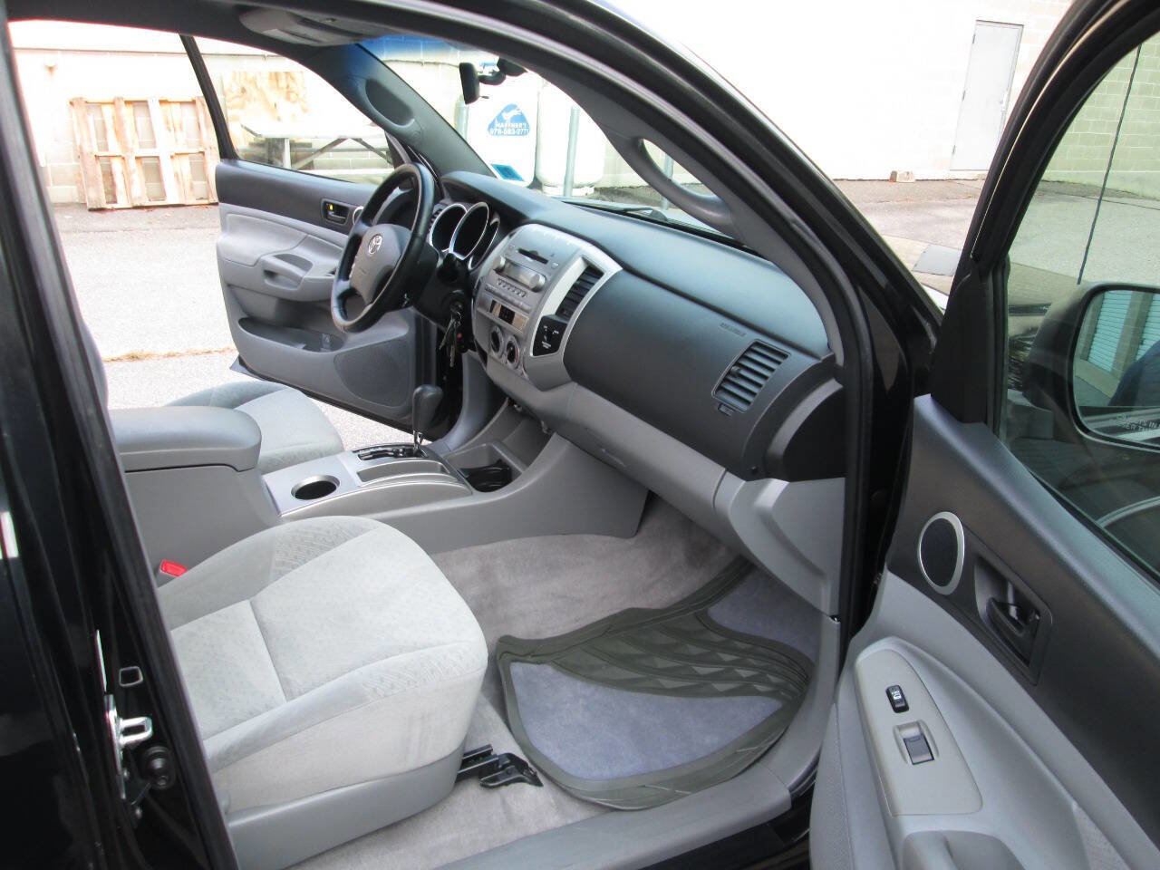 Used 2008 Toyota Tacoma SR5 image 22