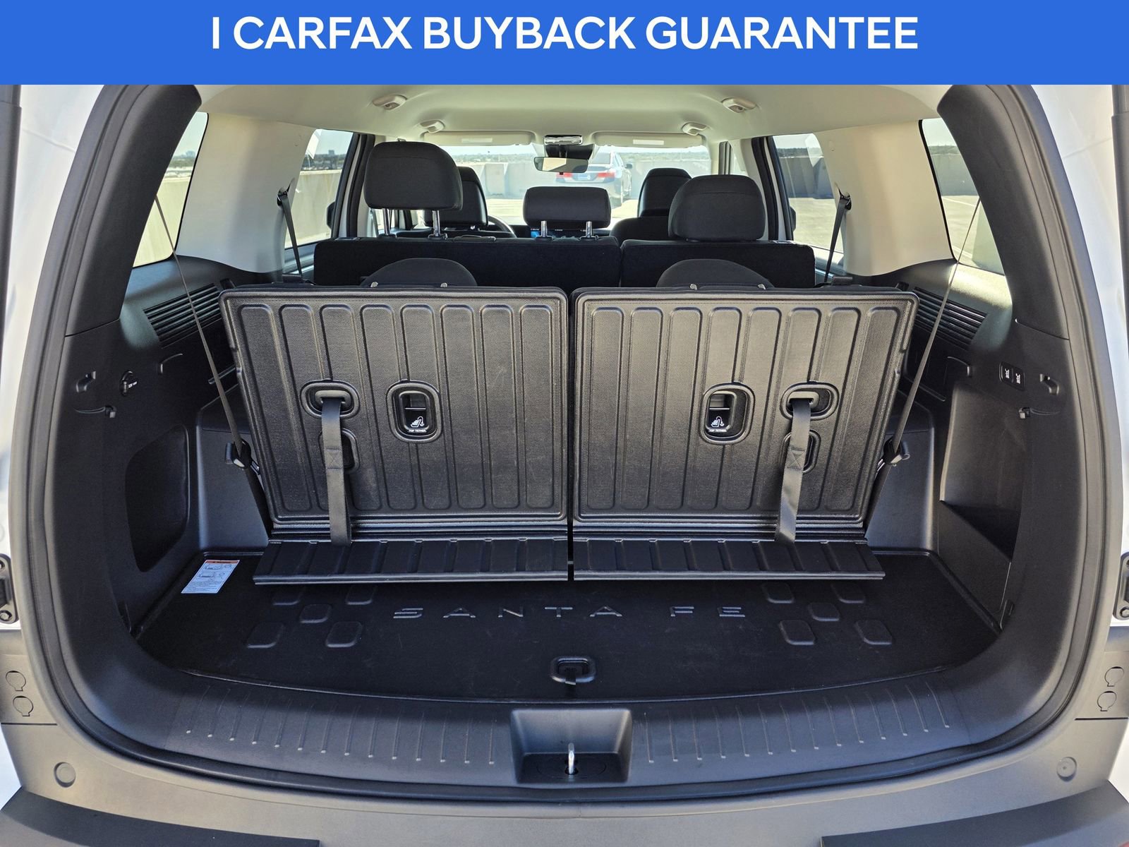 Used 2025 Hyundai Santa Fe SE image 18