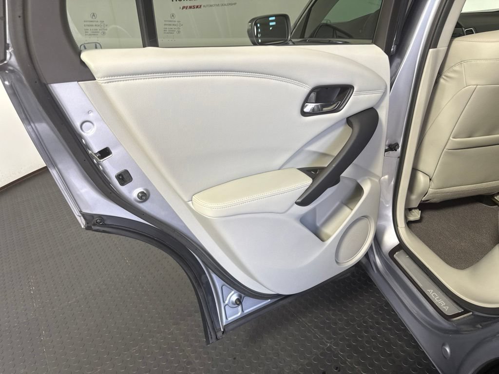 Used 2016 Acura RDX w/ Technology Package AWD/4WD image 12