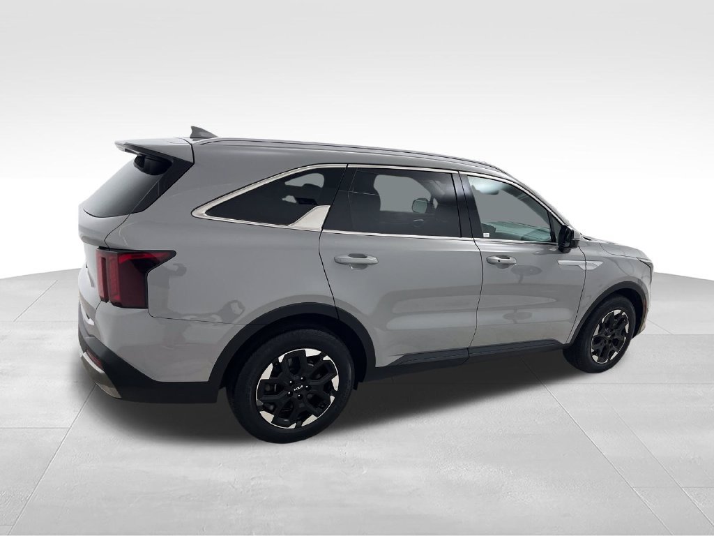 Used 2025 Kia Sorento S w/ Panoramic Sunroof Package FWD image 6