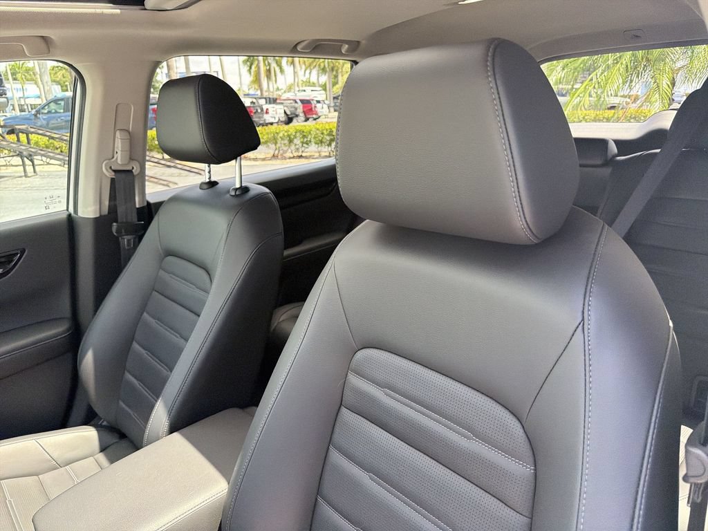 Used 2024 Honda CR-V EX-L image 19