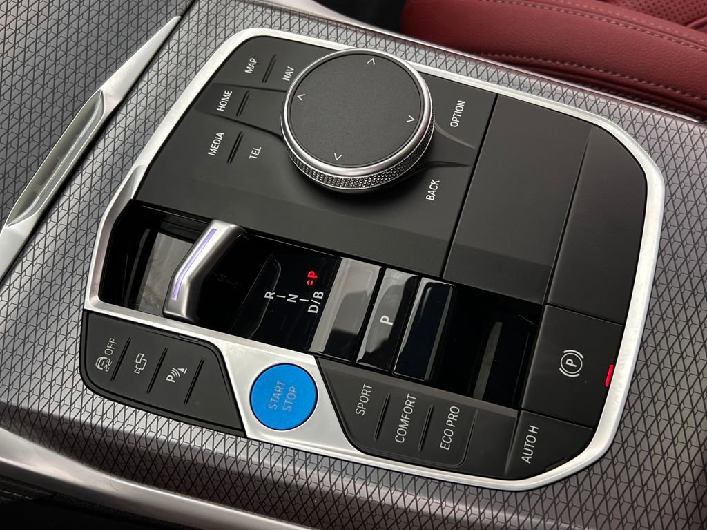 Certified 2025 BMW i4 xDrive40i w/ M Sport Package image 23