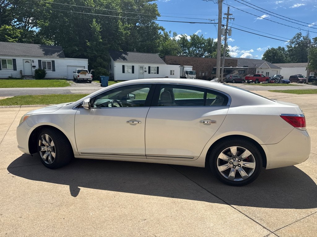 Used 2011 Buick LaCrosse CXS FWD image 5