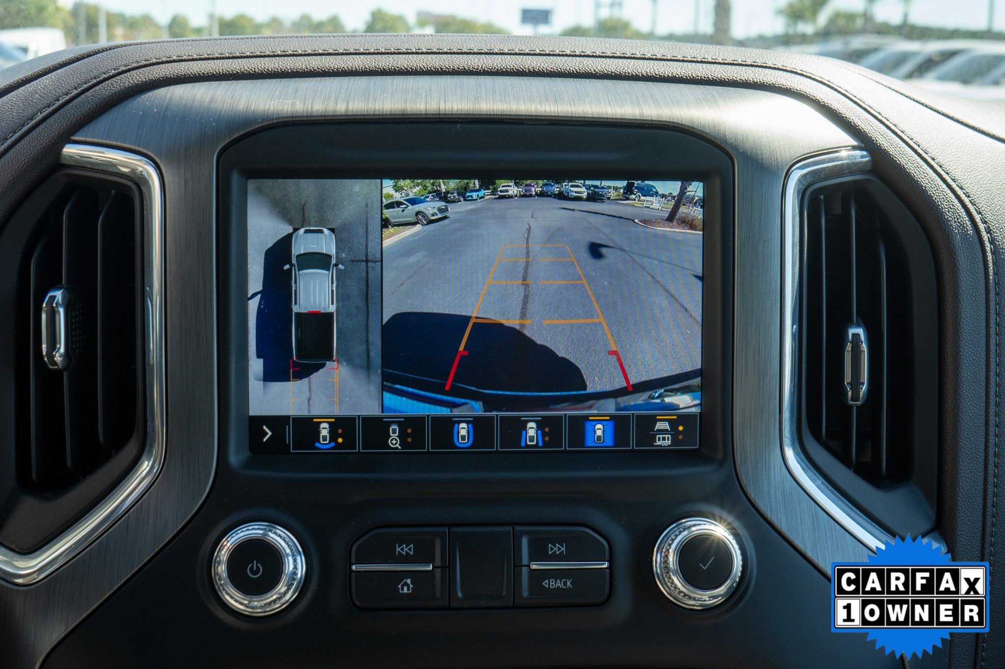 Used 2023 GMC Sierra 2500 Denali image 16