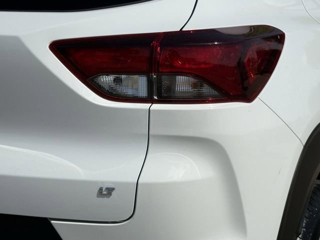 Certified 2025 Chevrolet TrailBlazer LT FWD image 8