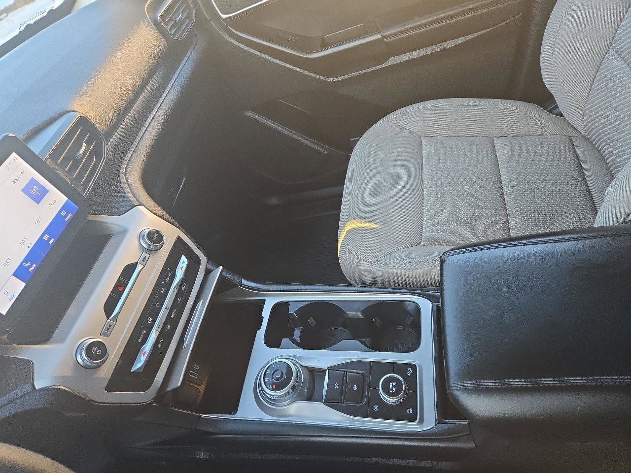 Used 2022 Ford Explorer 4WD image 18