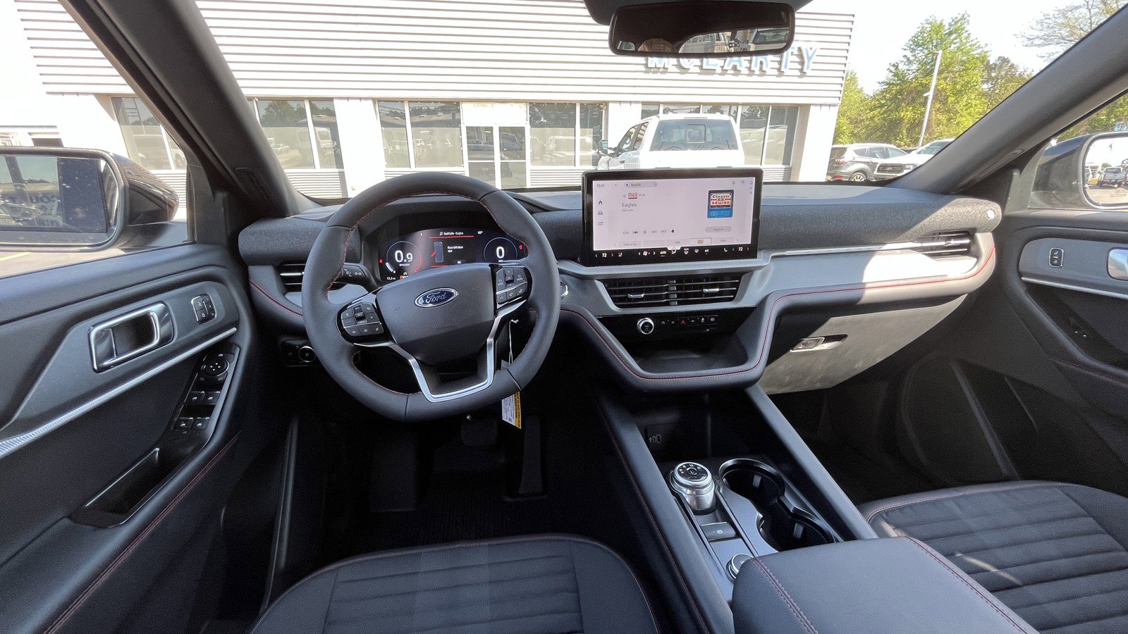 New 2026 Ford Explorer ST-Line w/ ST-Line Street Pack image 23