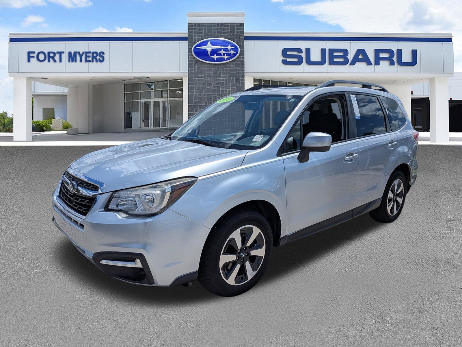 Used 2017 Subaru Forester 2.5i Premium w/ All-Weather Package AWD/4WD image 8