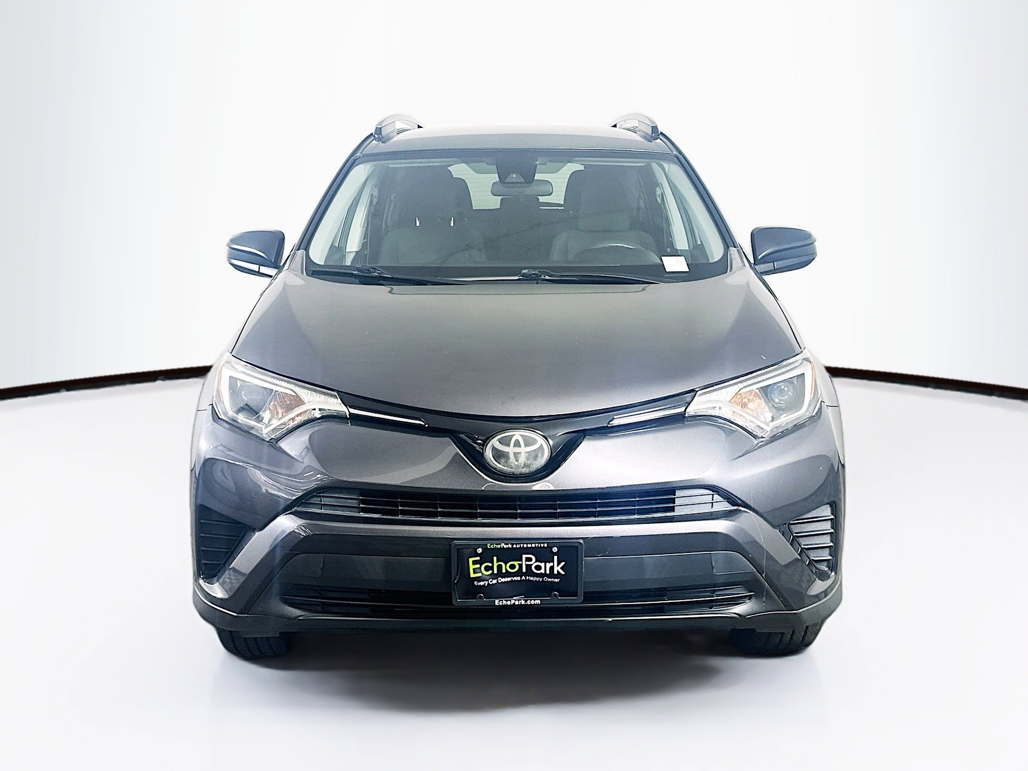 Used 2018 Toyota RAV4 LE w/ Carpet Mat Package FWD image 2