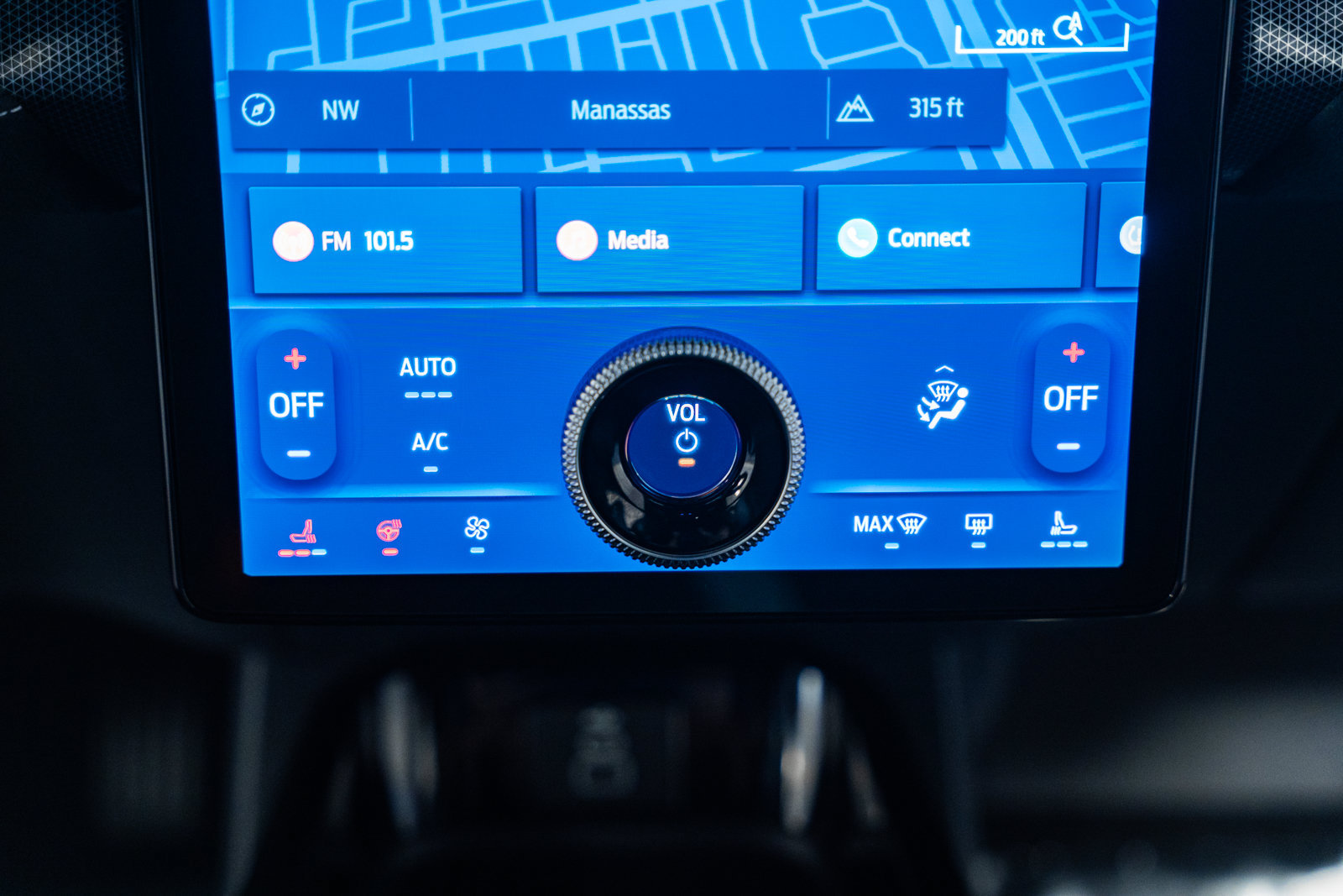 Certified 2025 Ford Mustang Mach-E GT AWD/4WD image 21