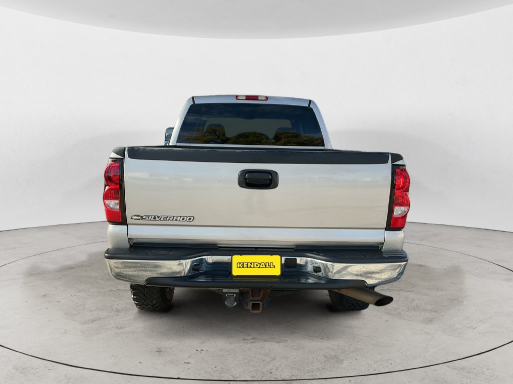Used 2007 Chevrolet Silverado 2500 LT AWD/4WD image 10
