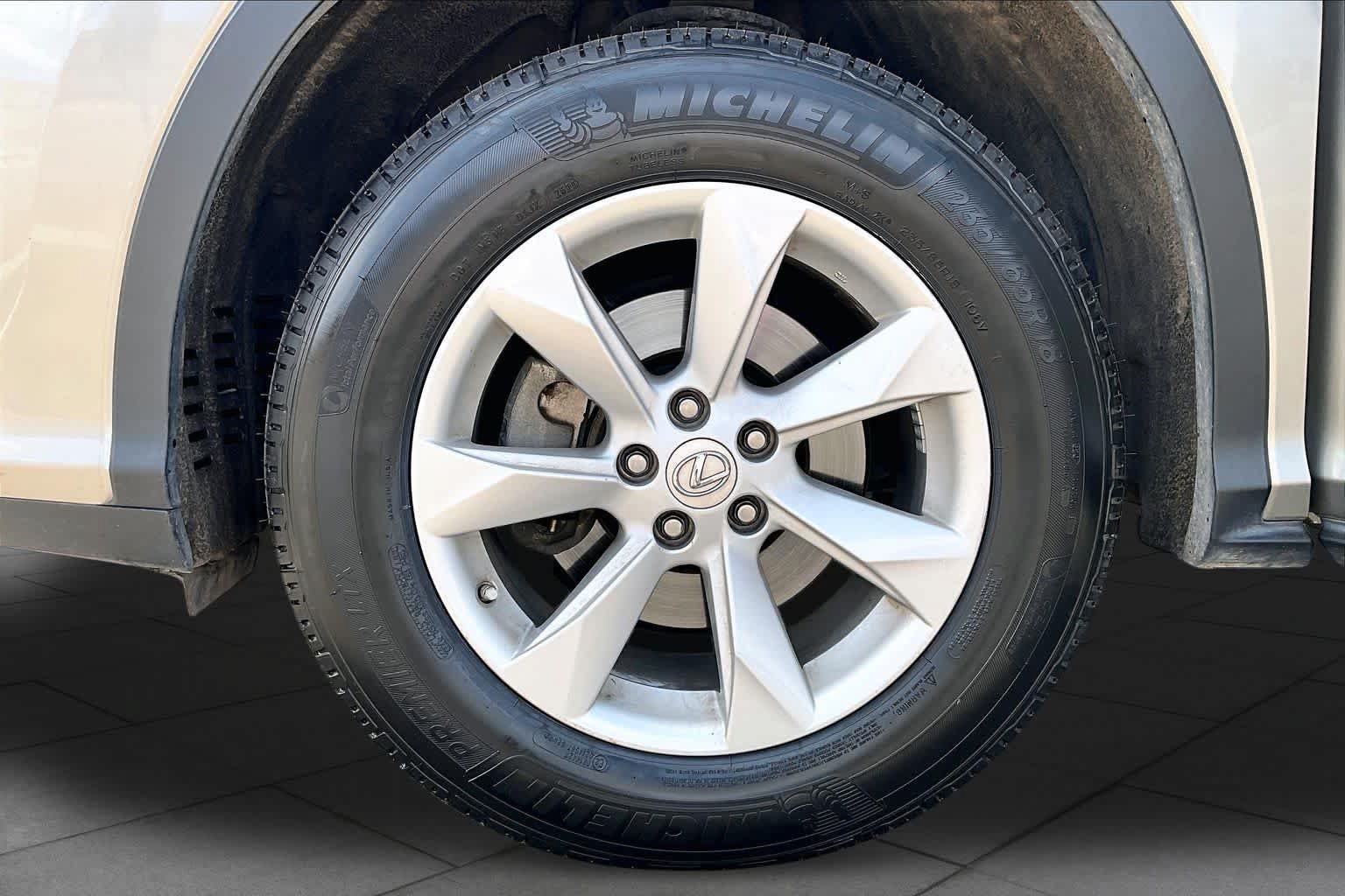 Used 2017 Lexus RX 350 AWD image 11