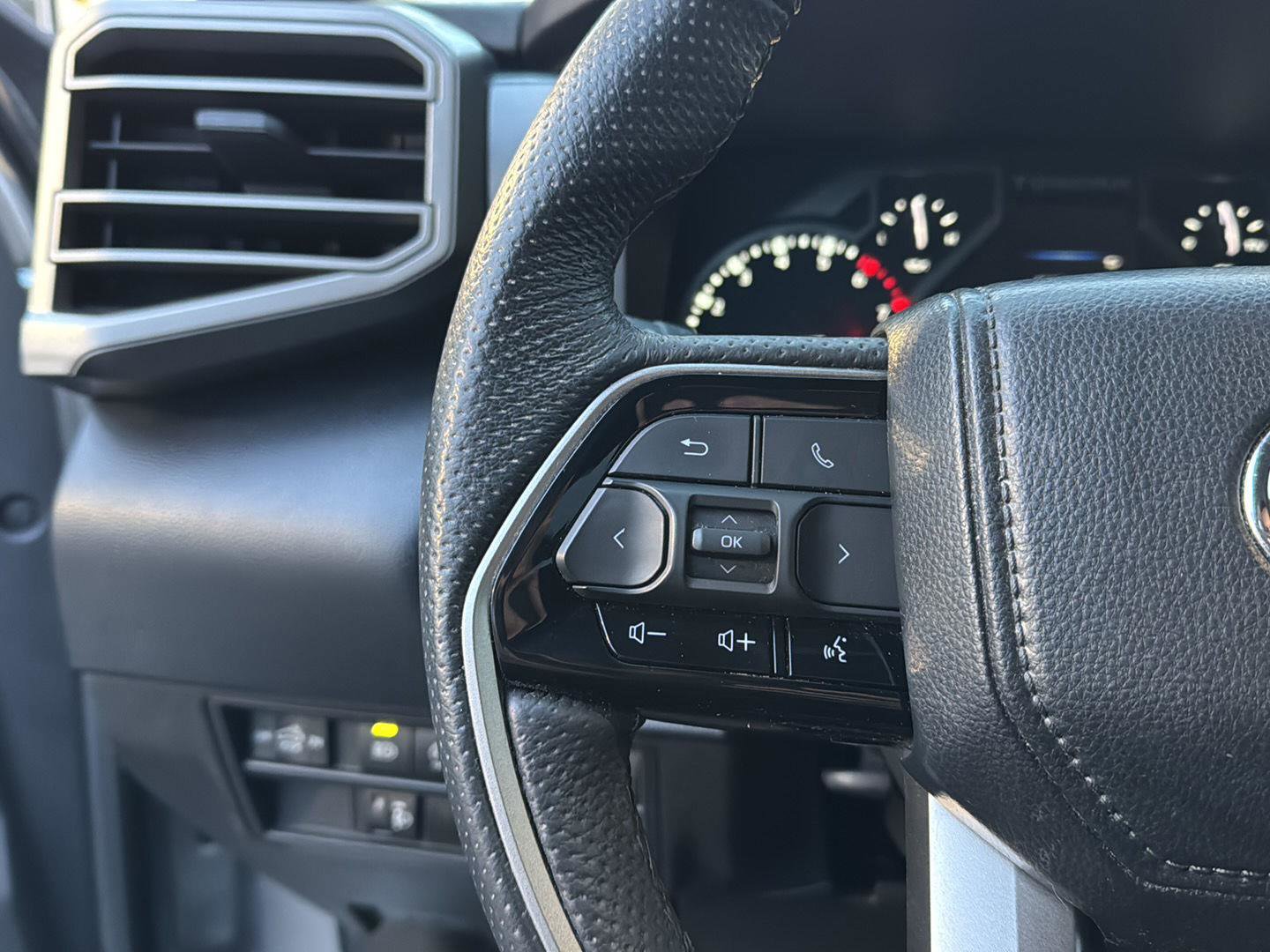 Used 2024 Toyota Tundra SR5 image 18