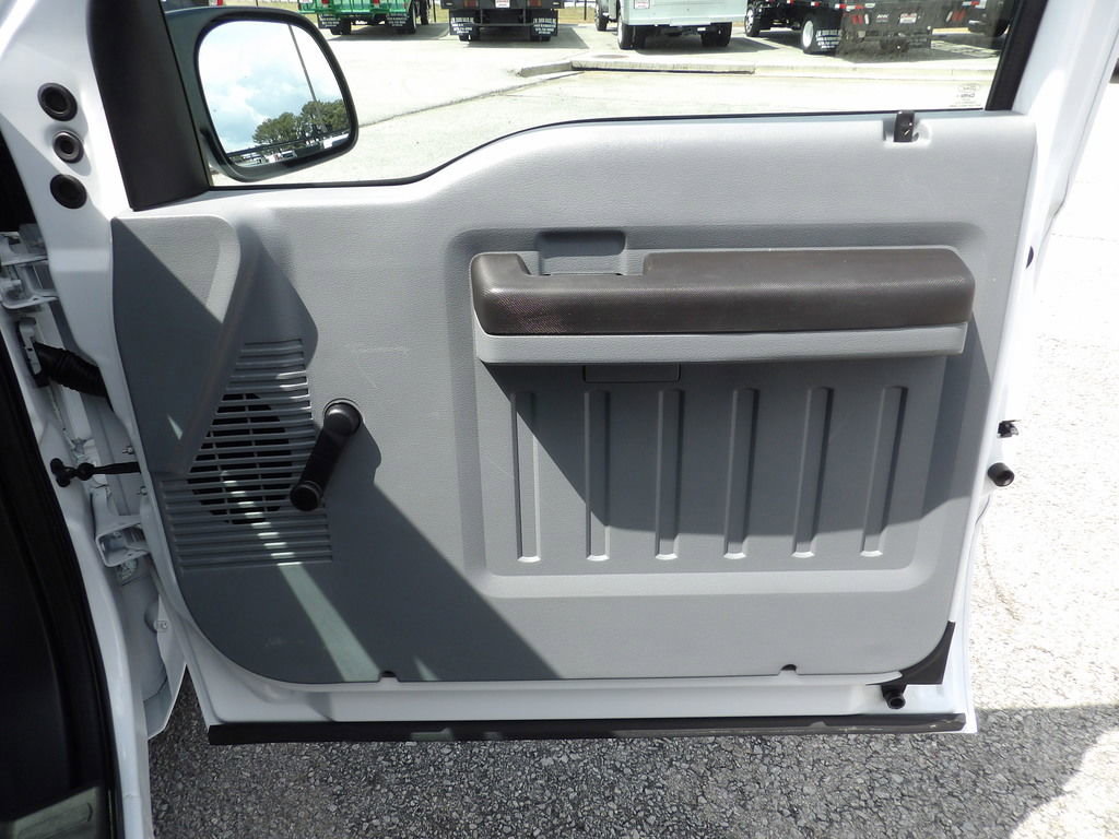 Used 2015 Ford F250 XL image 32