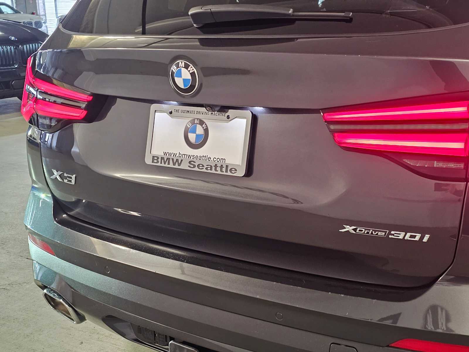 Used 2022 BMW X3 xDrive30i w/ Convenience Package AWD/4WD image 7