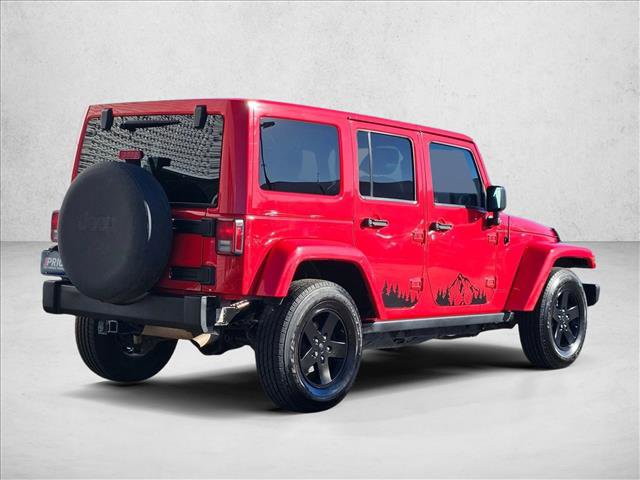 Used 2015 Jeep Wrangler Unlimited Sahara image 5
