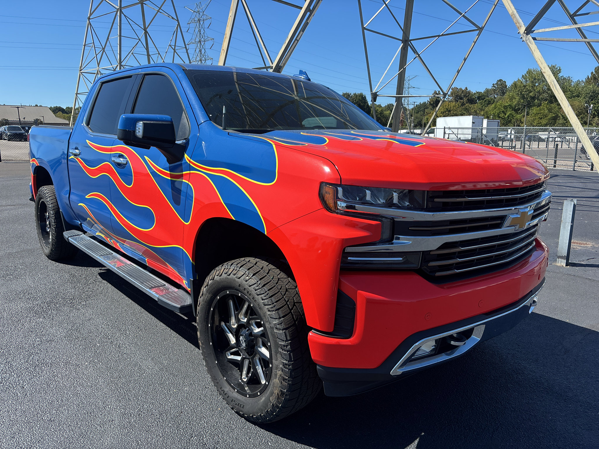 Used 2022 Chevrolet Silverado 1500 High Country AWD/4WD image 1