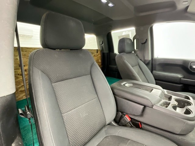 Used 2019 Chevrolet Silverado 1500 Custom w/ Custom Value Package image 13