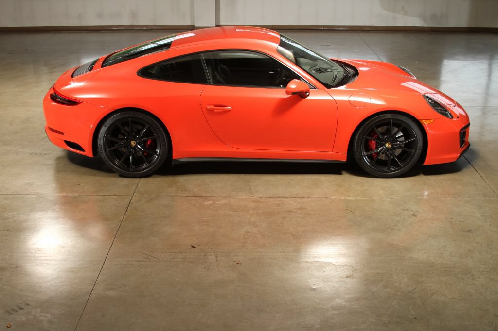 Used 2017 Porsche 911 Carrera GTS RWD image 13