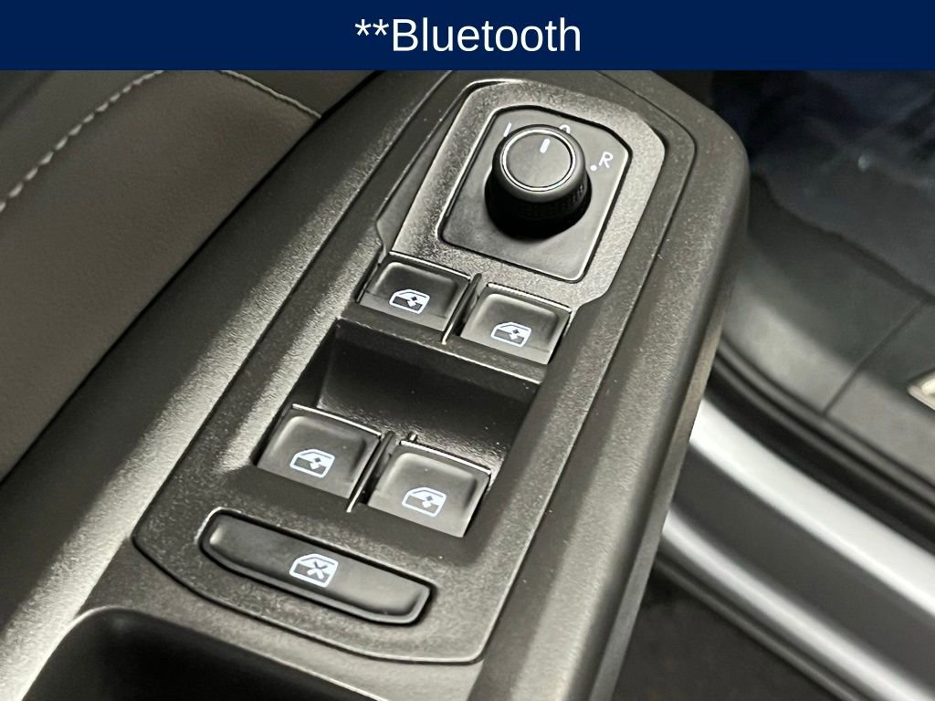 Used 2023 Volkswagen Atlas Cross Sport SE w/ Panoramic Sunroof Package image 19