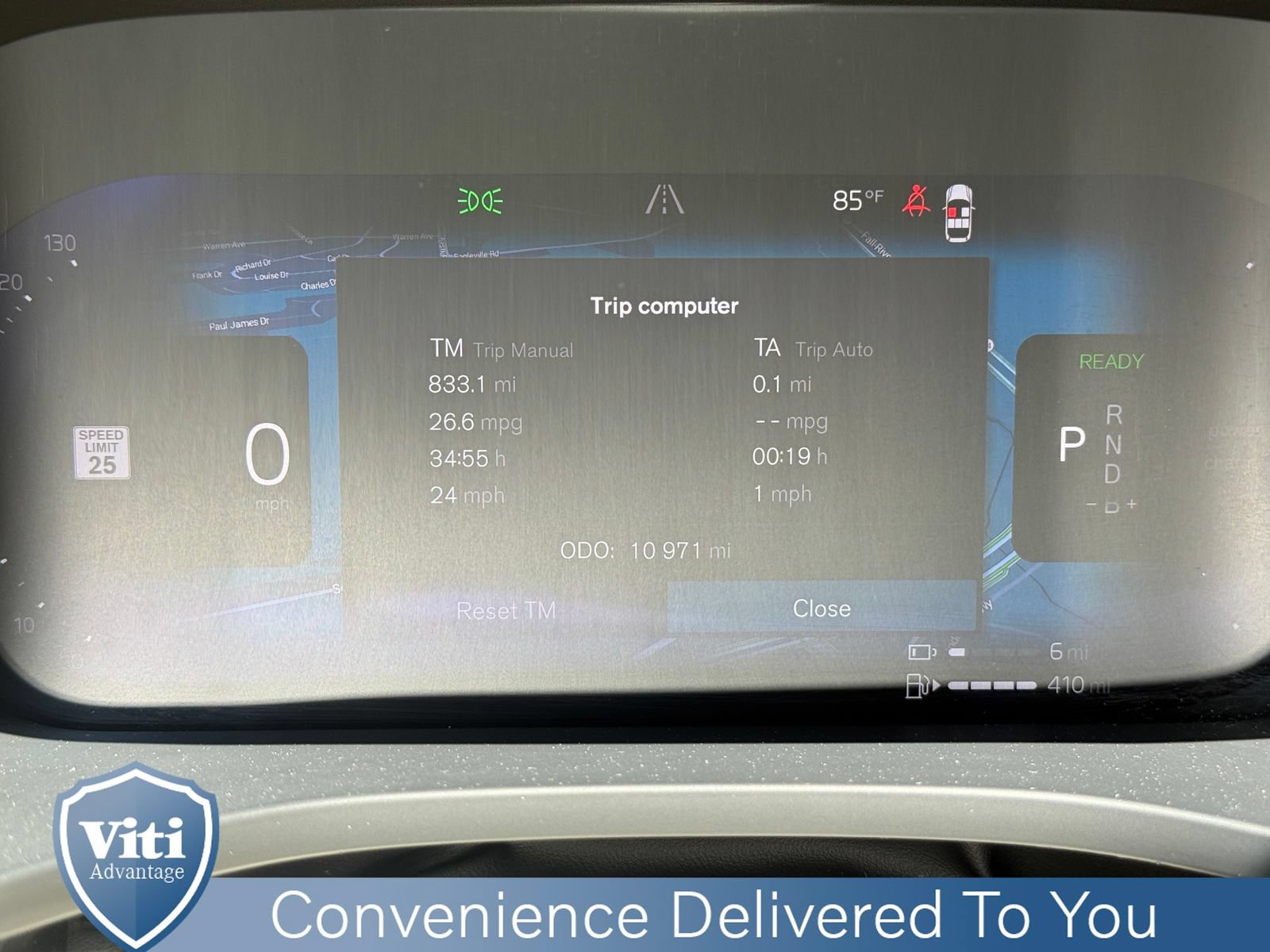 Certified 2025 Volvo XC60 T8 Plus w/ Protection Package Premier AWD/4WD image 30