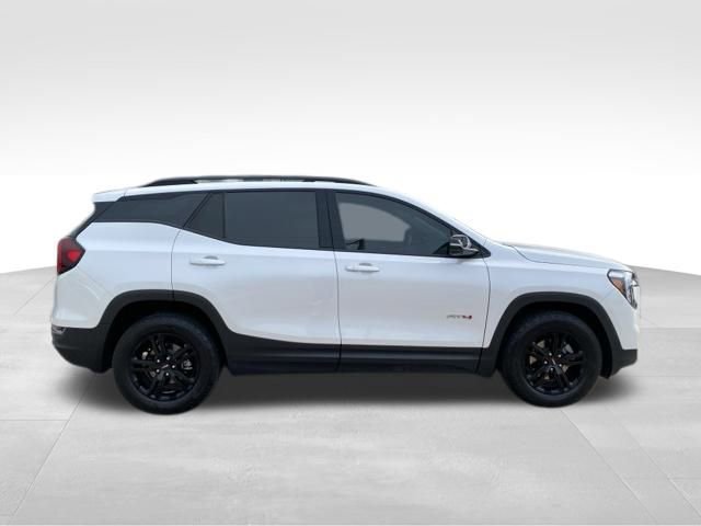 Used 2024 GMC Terrain AT4 w/ Infotainment Package II image 2