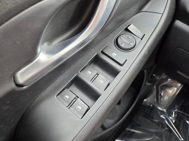 Used 2018 Hyundai Elantra GT FWD image 21