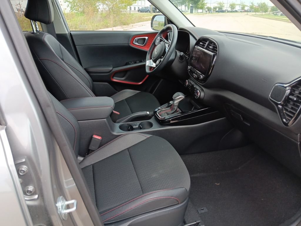 Certified 2024 Kia Soul GT-Line FWD image 24